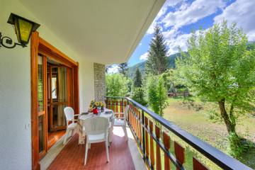 Gîte pour 6 personnes, avec balcon à Bardonnèche