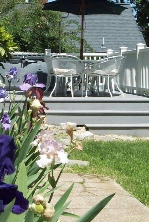 Eine viktorianische Rose, Downtown, Whirlpool, Paare, Familien und Gruppen willkommen! in Grass Valley, Nevada County