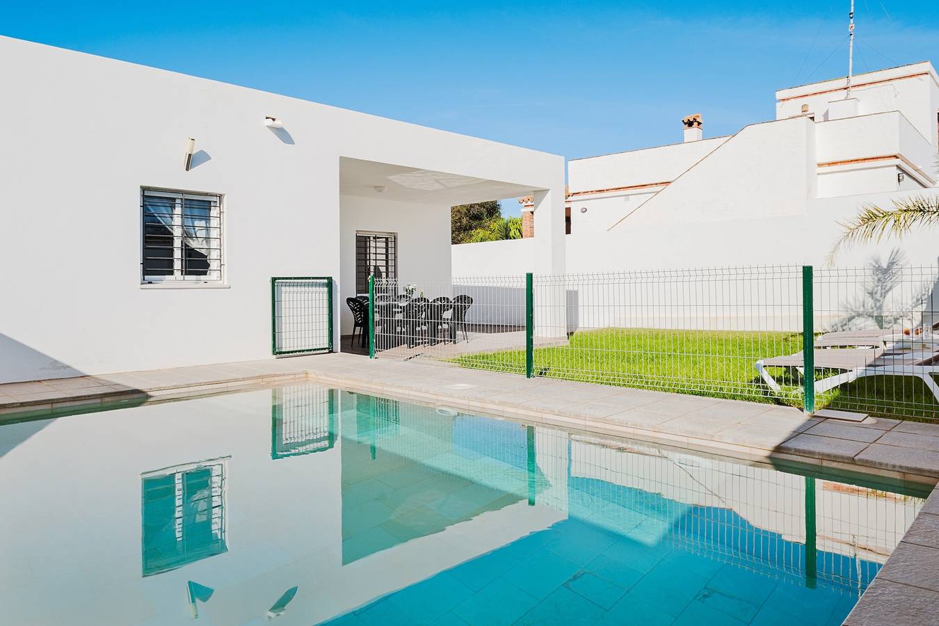 Ferienhaus „Villa Conilsur 2“ nahe Strand mit Pool in Conil de la Frontera, Costa de la Luz