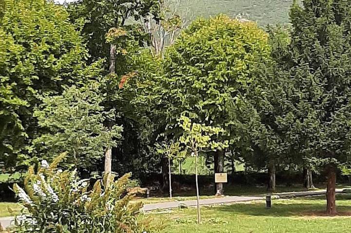 Château pour 3 personnes, avec Jardin et Piscine dans la Drôme