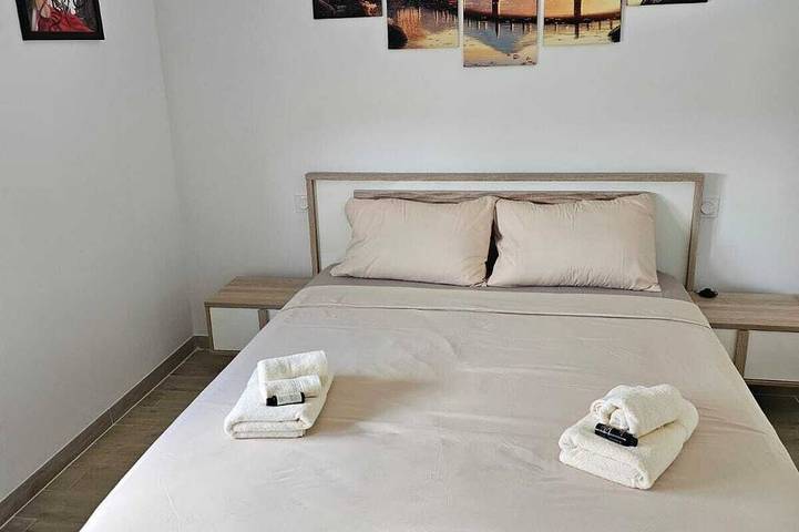 Location de vacances pour 8 personnes, avec piscine à Samatan - 2