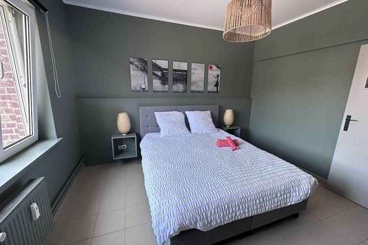 Appartement entier, Maurice en ville; situé dans le centre ville aux pieds du téléphérique in Namur, Région de Namur