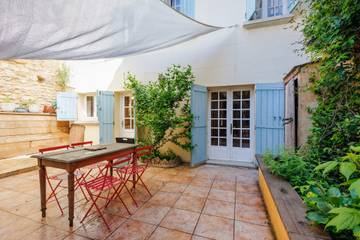 Location de vacances pour 10 personnes, avec jardin et balcon, animaux acceptés à Avignon
