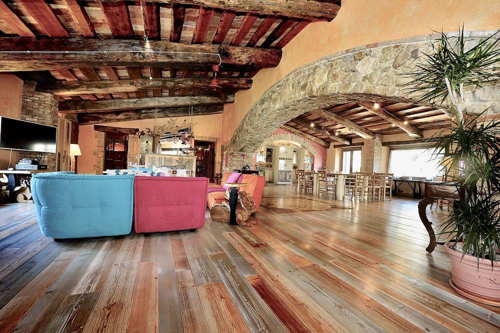 Villa Fables, Orvieto, 14 pl. Privat beheiztes Schwimmbad 30 ° C + Spa, h 24 in Guardea, Terni Provinz