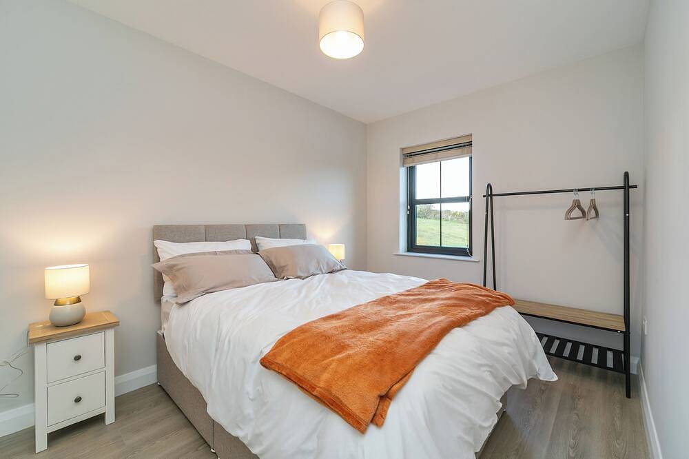 Mourne Mountain Cottage with Hot Tub & Views Near Tollymore Forest Trails in Newry, Grafschaft Armagh