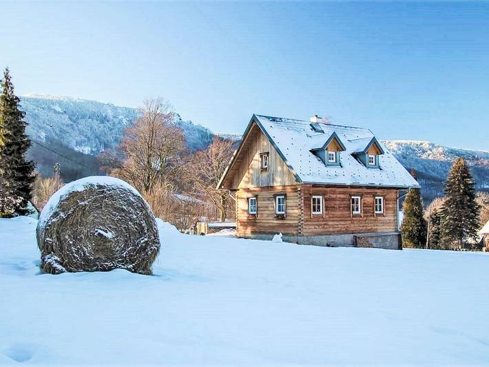 Chalet für 8 Personen, mit Terrasse in Tschechien