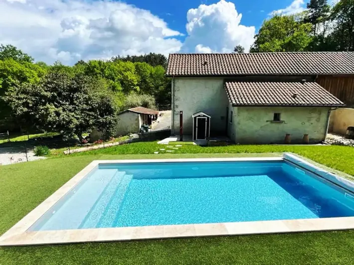 Apartamento de vacaciones para 5 personas, con jardín además de vistas y piscina - 1