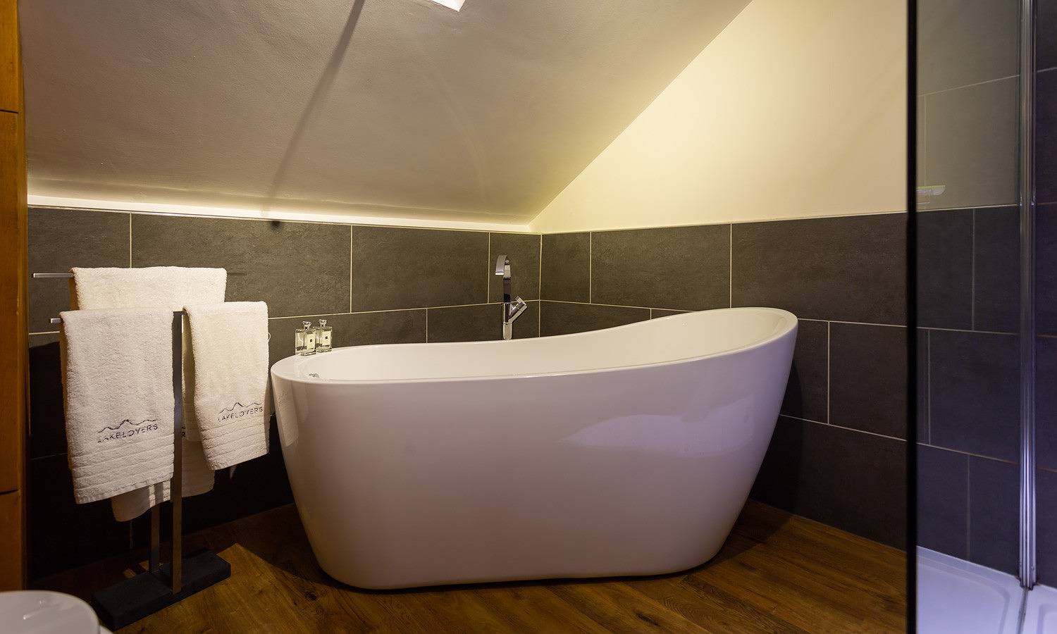 Entire apartment, Hayloft in Windermere, Lake District