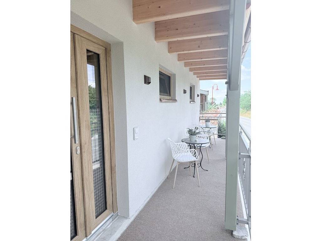 Entire apartment, Holiday apartment with 1 bedroom in Großpösna, Neuseenland