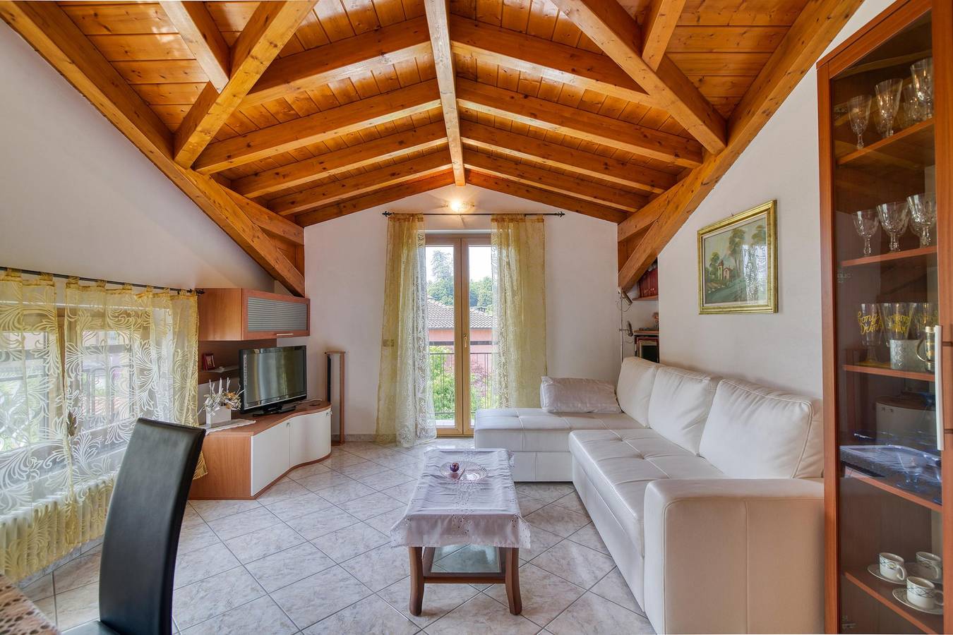 Ganze Wohnung, Casa Maddalena Private Beach in Cadrezzate con Osmate, Lago Maggiore (Lombardei)