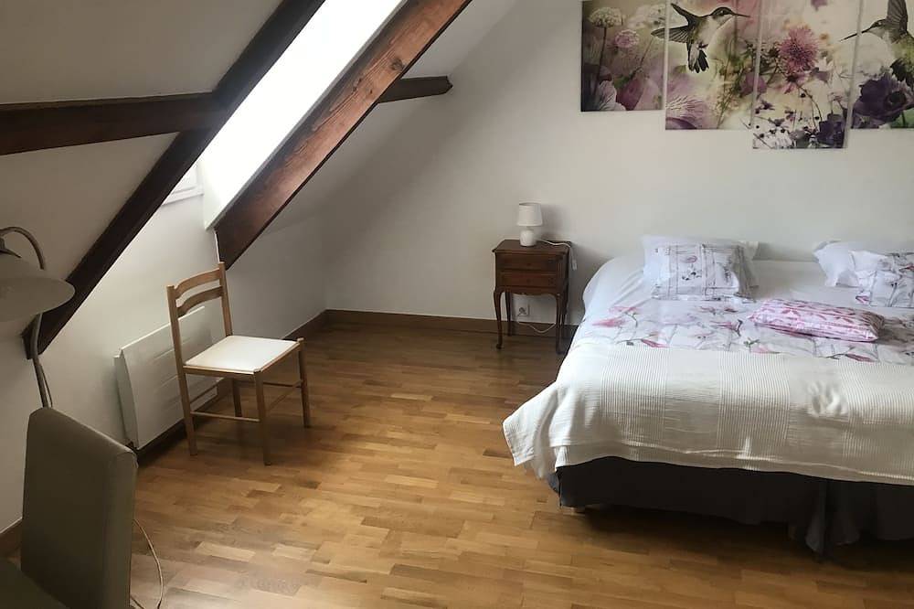 Cottage en pleine nature in Morigny-Champigny, Essonne