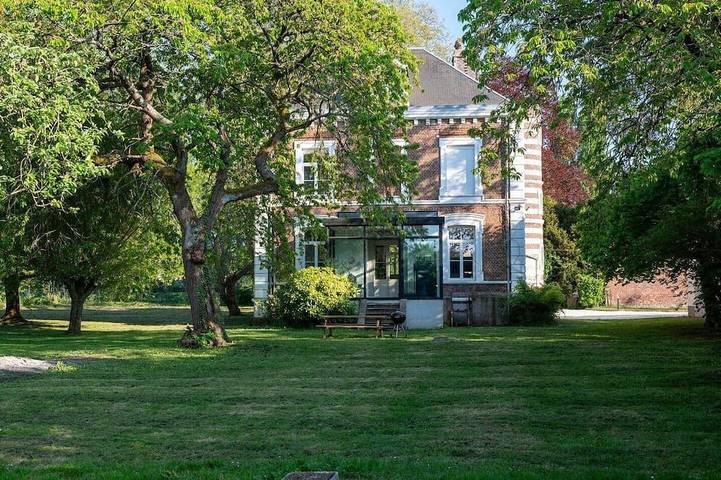 Location de vacances pour 12 personnes à Aire-sur-la-Lys