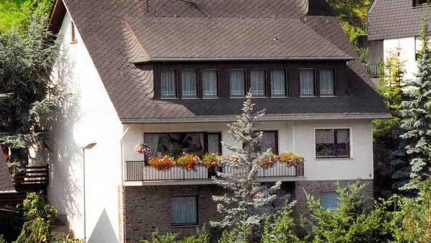 Ferienwohnung für 5 Personen, mit Terrasse in Oberwesel