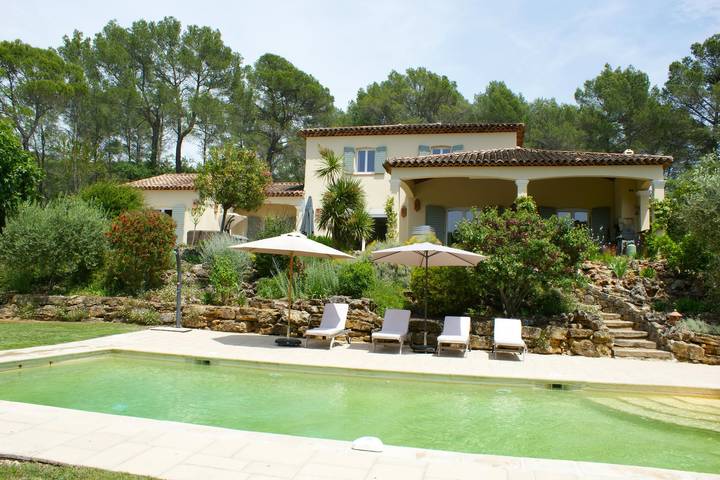 Gîte pour 8 personnes, avec piscine à Flayosc - 2