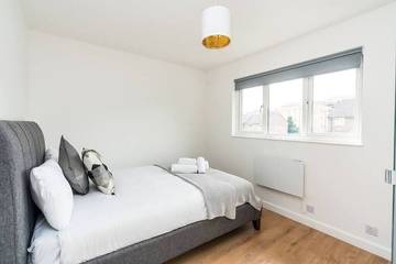 Apartment for 4 People in Bromley, London, Photo 2