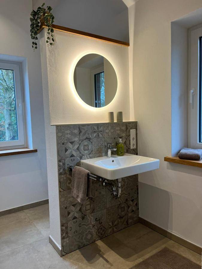 Ferienhaus für 4 Personen, mit Seeblick und Garten sowie Terrasse und Ausblick in Zwischenahner Meer - 4