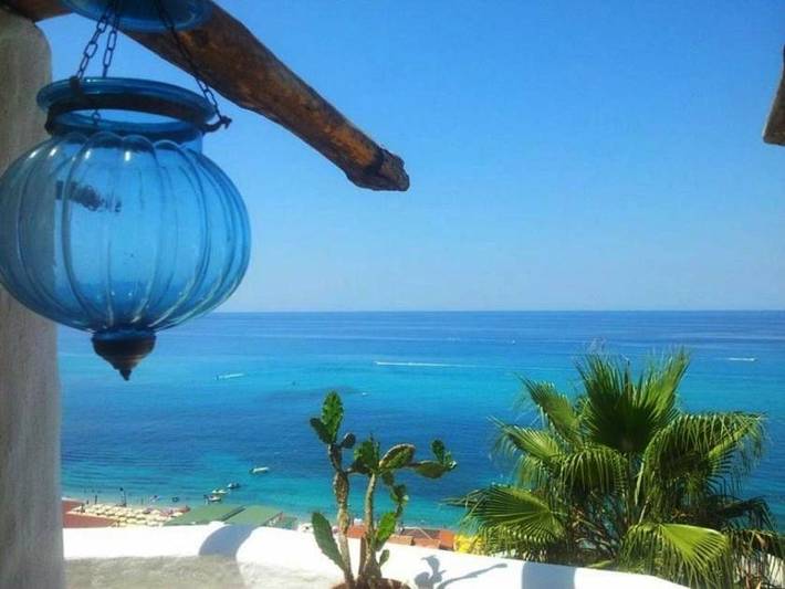 B&b per 3 persone, con Balcone e Terrazza nonché Giardino e Panorama a Tropea