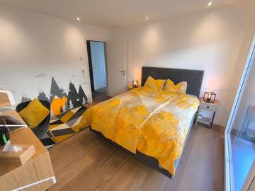 Maison d’hôte pour 2 personnes, avec piscine ainsi que terrasse et vue à Hauteville (Freiburg)