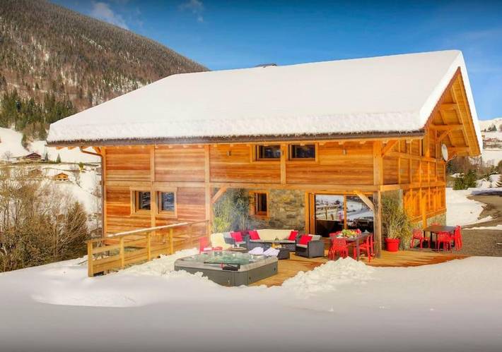 Chalet pour 12 personnes, avec jardin et vue