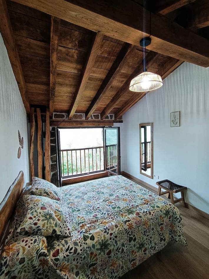 Cabaña Pasiega La Zamina – Naturaleza y Confort en Los Valles Pasiegos in San Roque de Riomiera, Cordillera Cantábrica
