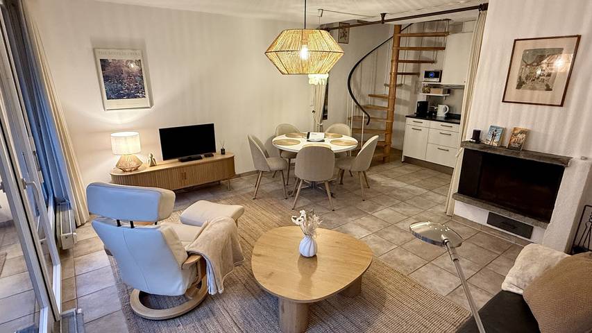 Ganze Ferienwohnung, Ferienhaus Falknis - 2.5 Zimmerwohnung in Bad Ragaz, Kanton St. Gallen