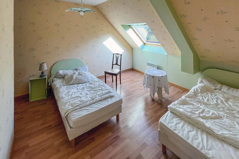 2 bedroom cozy home in Heugueville-sur-Sienne in Heugueville-sur-Sienne, Région de Coutances