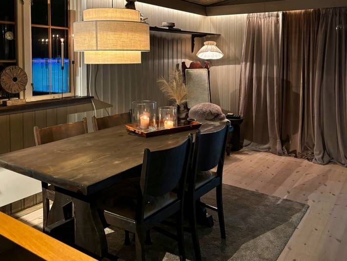 Feriehus for 6 personer, med Terrasse i Hovden