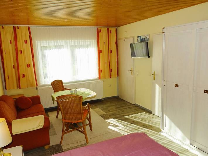 Ferienwohnung für 2 Personen, mit Terrasse und Garten in Loddin - 4