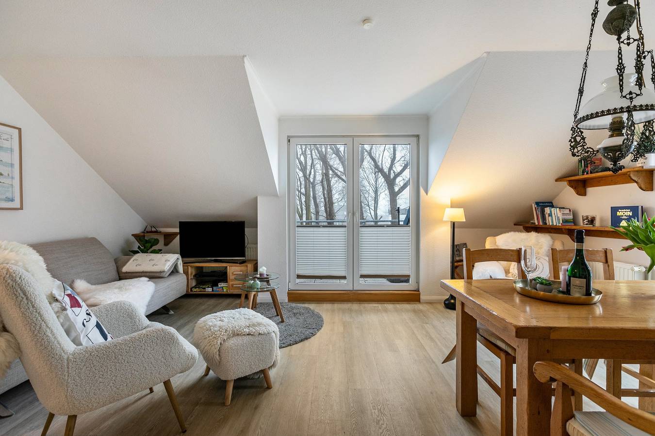 Ganze Wohnung, Ferienwohnung 'Ferienwohnung Luv Und Lee' mit Meerblick, Balkon und Wlan in Glücksburg, Flensburger Förde