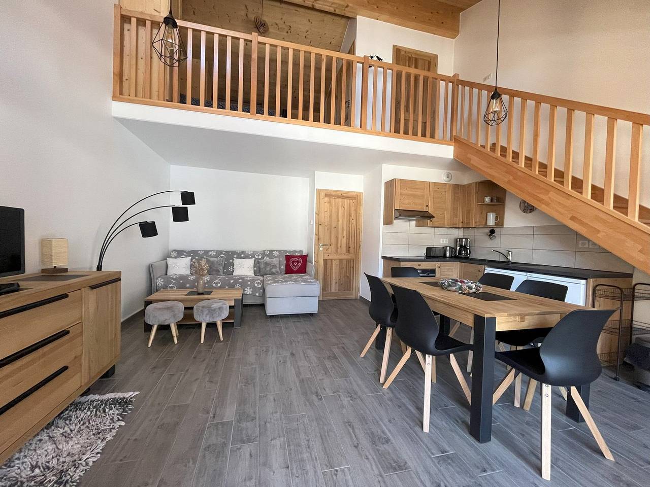 Appartement entier, Confort moderne avec mezzanine près du téléphérique in Pralognan-la-Vanoise, Parc National de la Vanoise