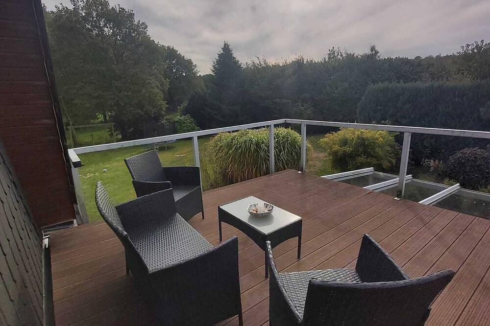 Ganze Wohnung, Gemütliches Og im Wandergebiet in der Nähe eines Naturschutzgebietes in Hipstedt, Cuxland