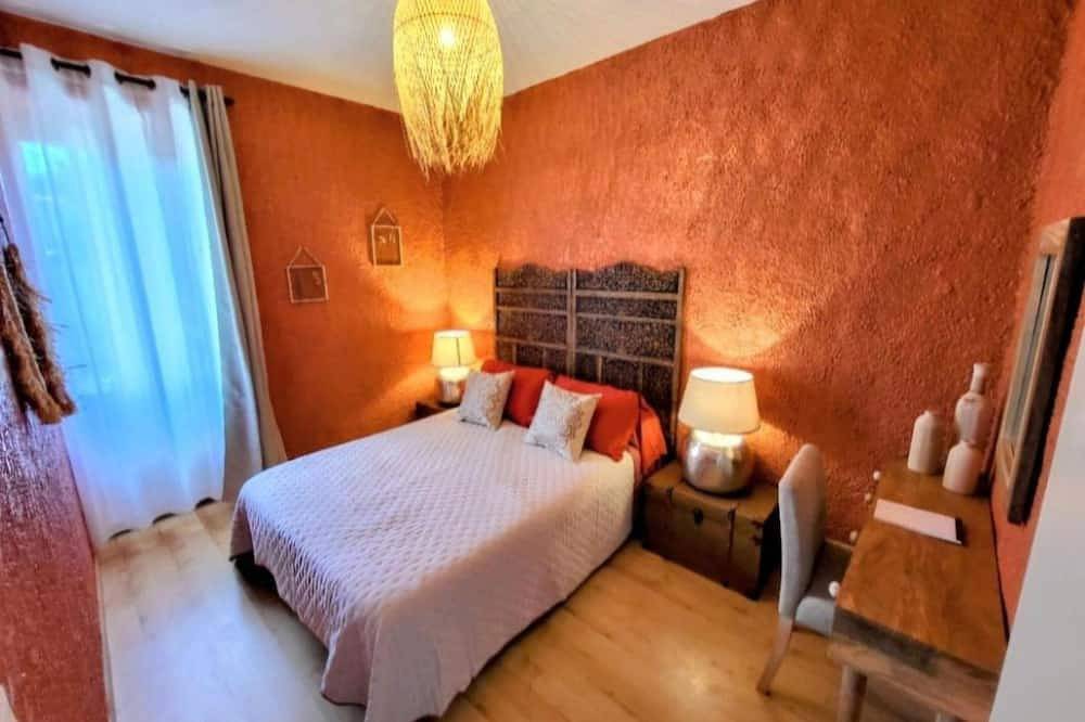 Entire apartment, Gardenhill.Familly 2 Bedroom in Argelès-Gazost, French Pyrenees