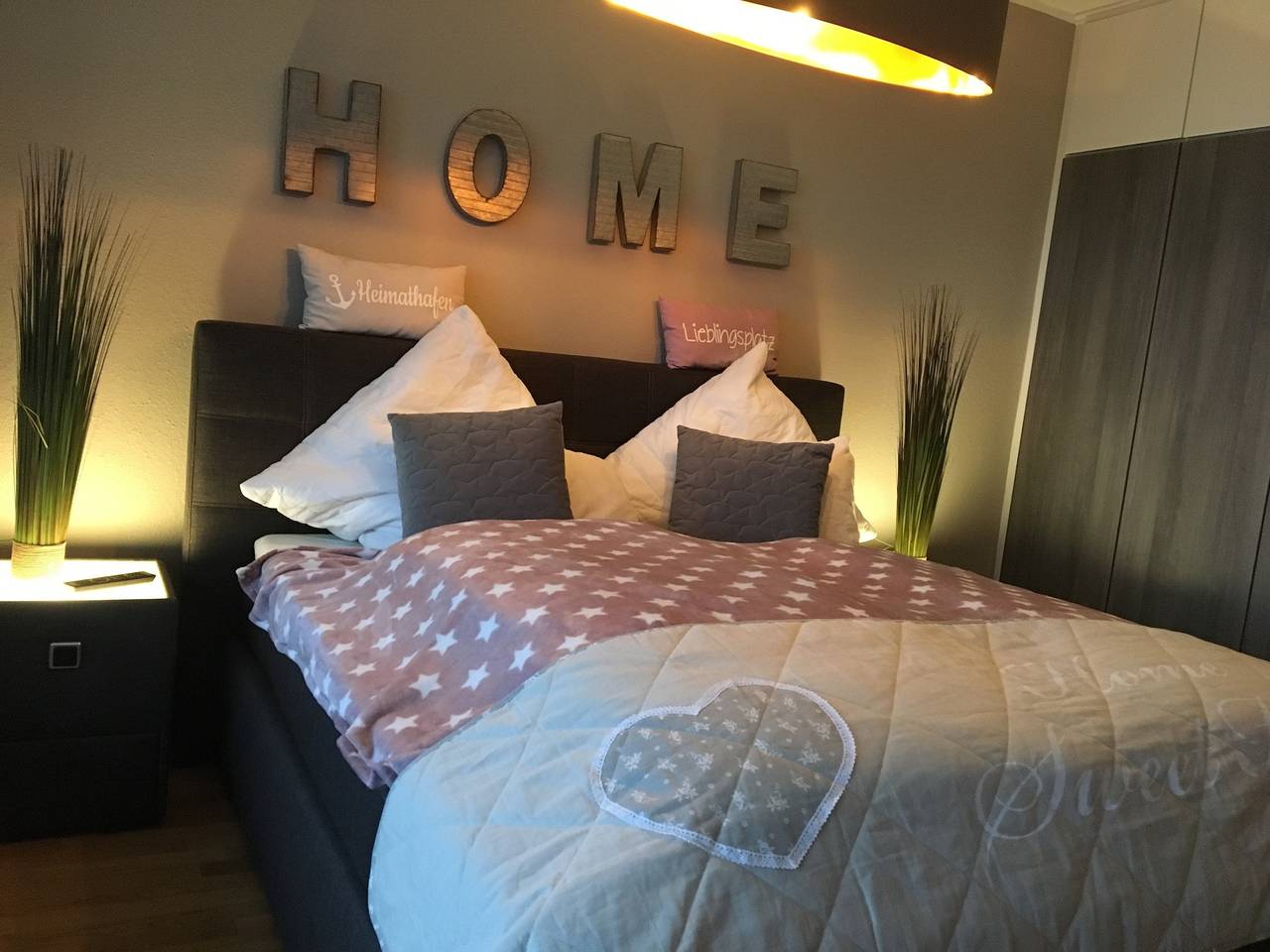 Ganze Ferienwohnung, Strandsuite Scharbeutz direkt an der Seebrücke Meerblick in Scharbeutz, Ostholstein