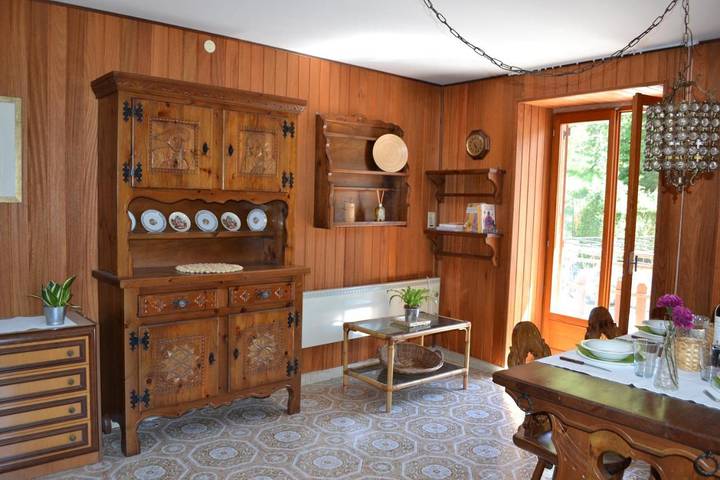 Gîte pour 2 personnes, avec vue et terrasse, animaux acceptés à Macra