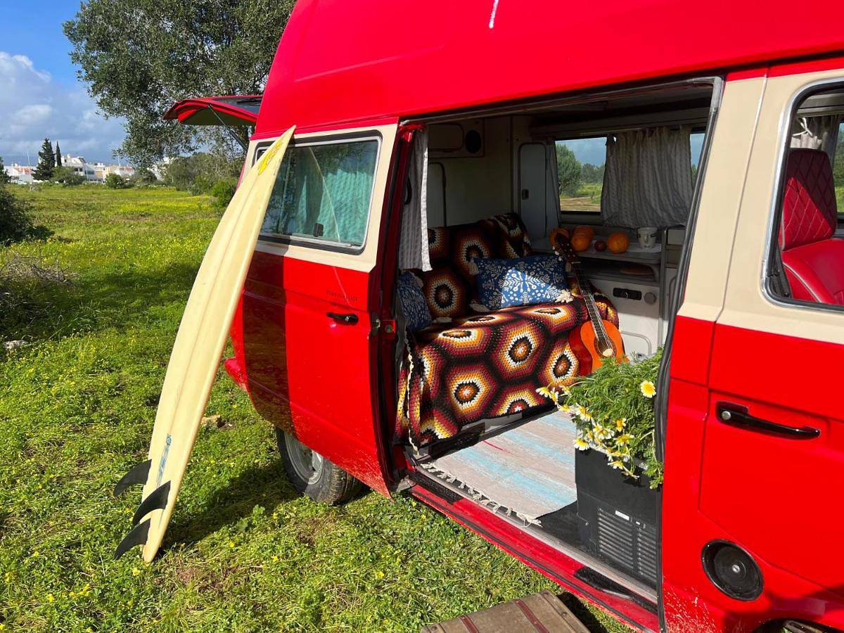 Rent a Vw T3 Camper Van with Blue Classics in Praia da Rocha, Portimão