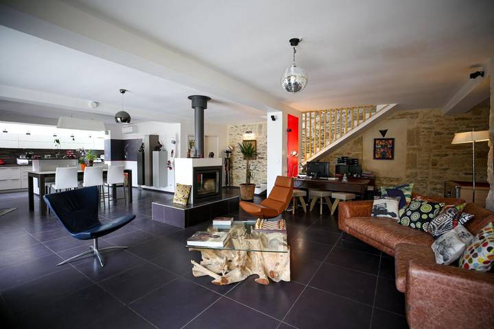 Location de vacances pour 10 personnes, avec jardin et piscine à Lavérune - 2