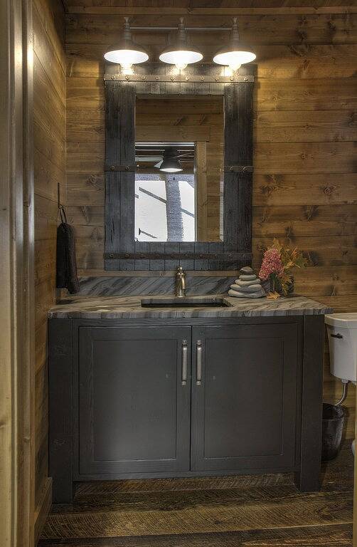 Modern Rustic Cabin-Includes Pontoon Boat & Sunsets on Fantastic Lakeside Porch! in Crosslake, Crow Wing County