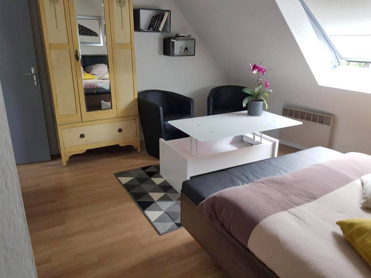 Family Studio in Rochefort-en-Terre, Région de Vannes