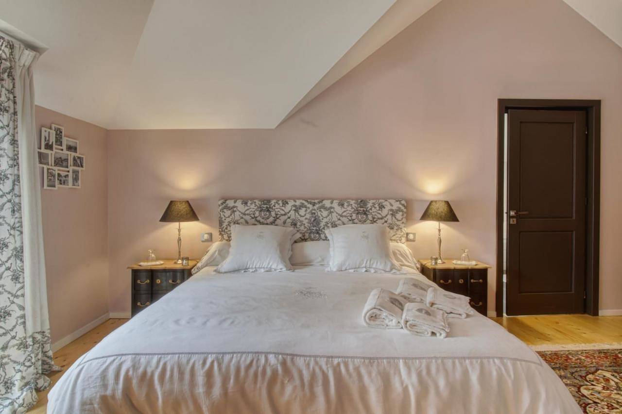 Queen Room with Balcony in Touquet-Paris-Plage, Région de Montreuil