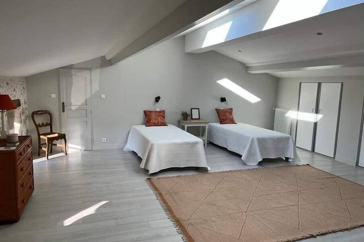 Location de vacances pour 9 personnes, avec terrasse et jardin à Loupiac - 3