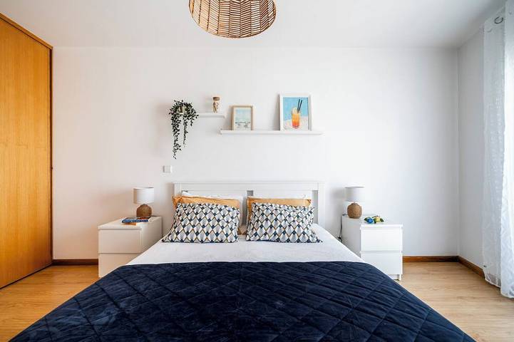 Ganze Wohnung, In the centre of Olhão, Parking, Pool, BBQ, A/C, 3 min walk from the Pier in Olhão, Parque Natural da Ria Formosa