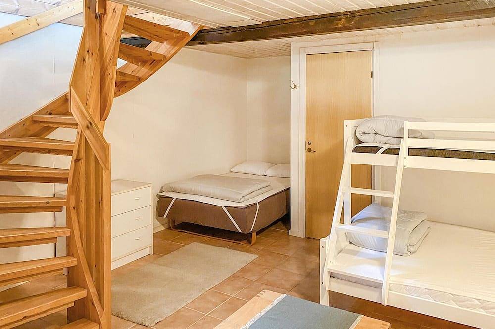 3 bedroom awesome home in Mariefred in Strängnäs, Mälaren