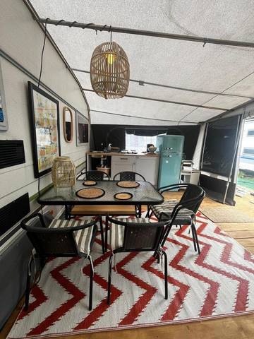 Camping für 6 Personen, mit Terrasse in Halbinsel Hel