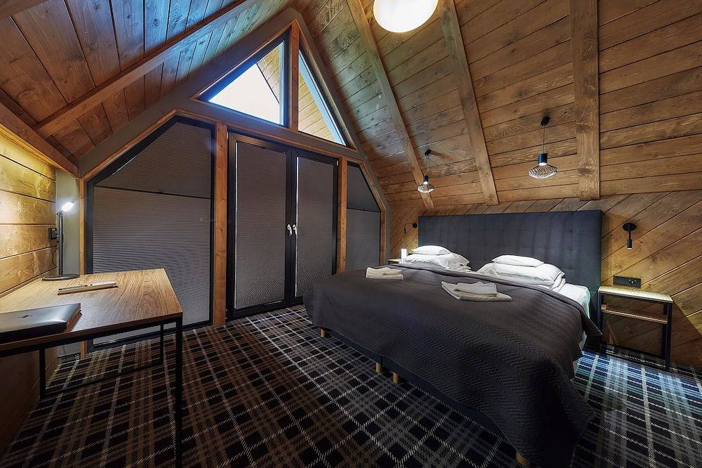 House delux 1010 m.a.s.l. Air conditioned, pets friendly in peaceful area. in Karpaty (Polska)