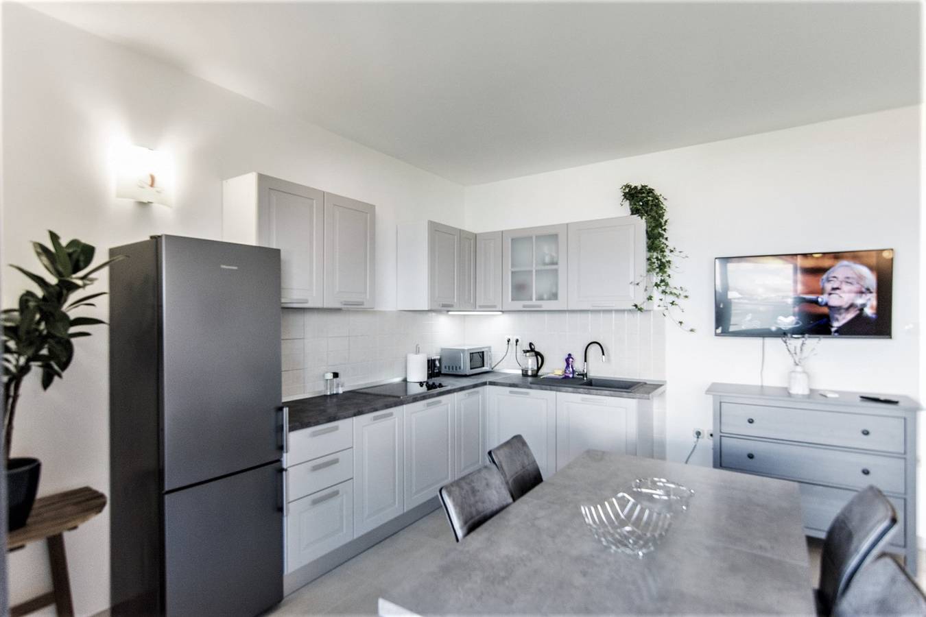 Ganze Wohnung, Erstaunlicher Meerblick in Tkon, Pasman