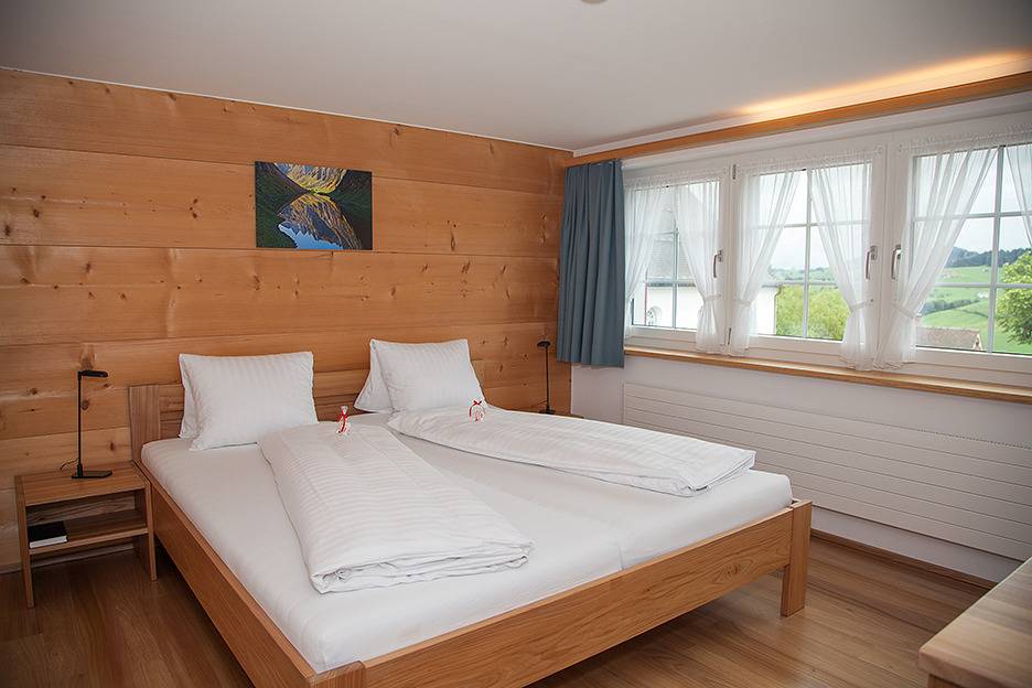 Gasthaus Löwen - Mehrbettzimmer für 4 Personen in Hemberg, Zürich Voralpen