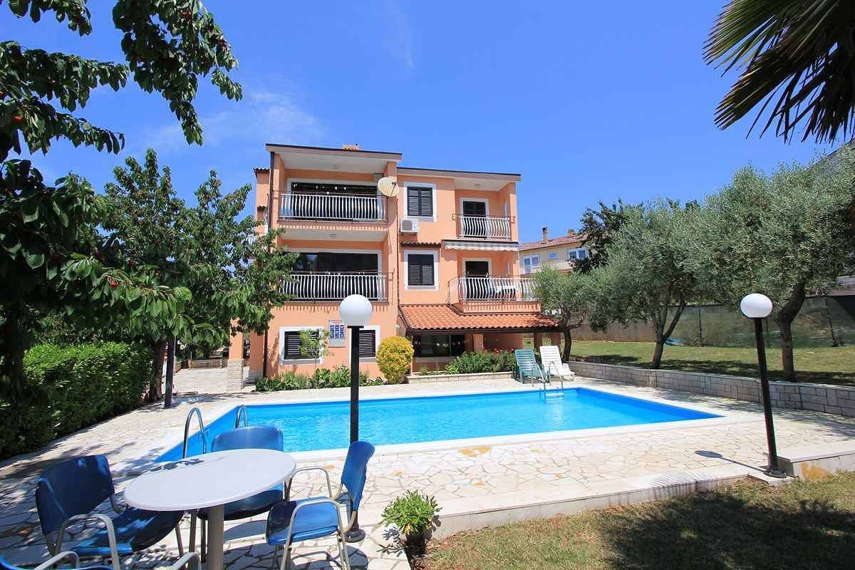 Appartamento intero, Appartamento con piscina e lettini  in Pula Croazia, Pula-Medulin