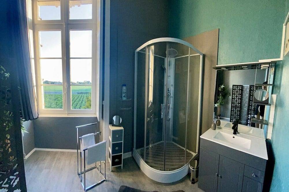 Apartamento entero, House in Saint-Philbert-de-Grand-Lieu, Nantes region