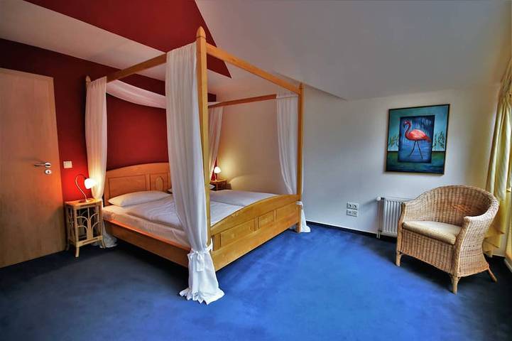 Ferienwohnung für 2 Personen, mit Sauna und Balkon sowie Garten in Alt Schwerin - 2