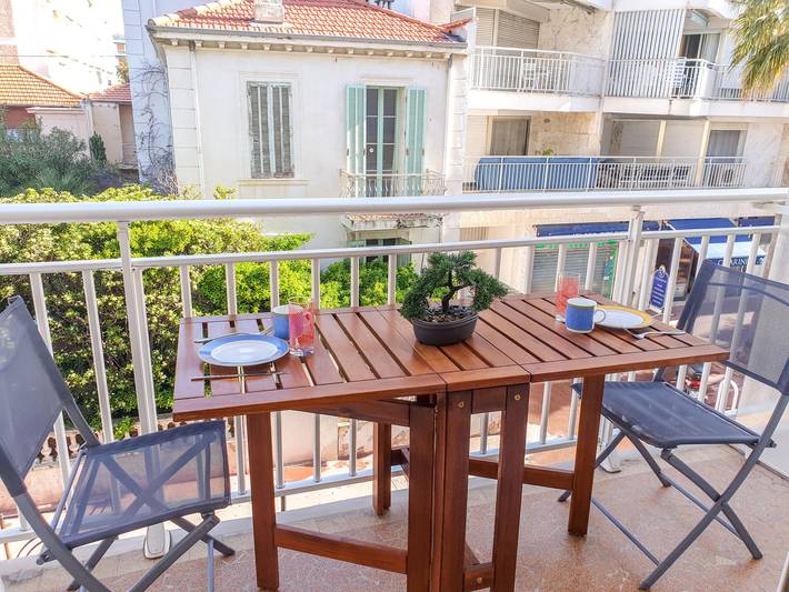 Ferienwohnung für 4 Personen, mit Balkon in Cannes - 2